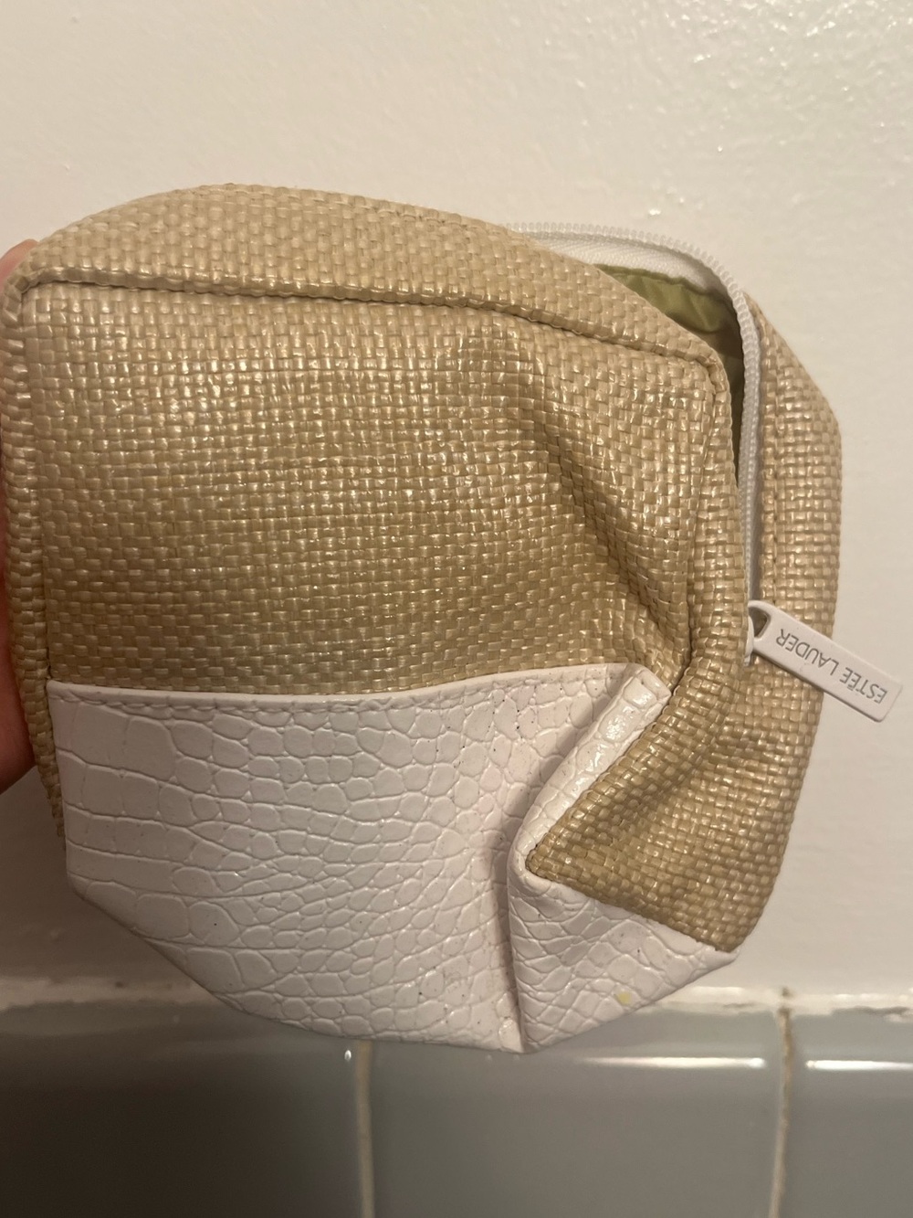 Small Estée Lauder Cosmetic Bag